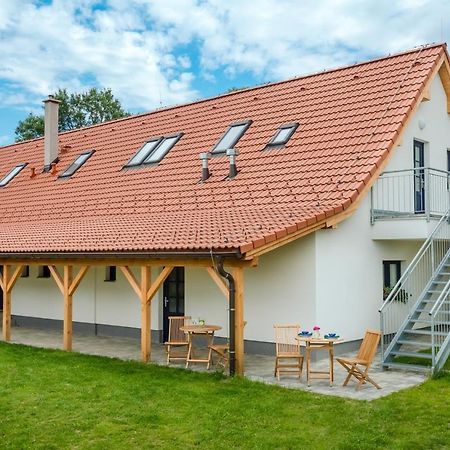 Apartmany Jedovary Trhové Sviny 外观 照片