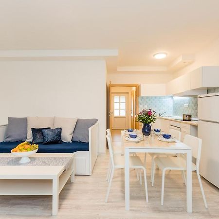 Apartmany Jedovary Trhové Sviny 外观 照片