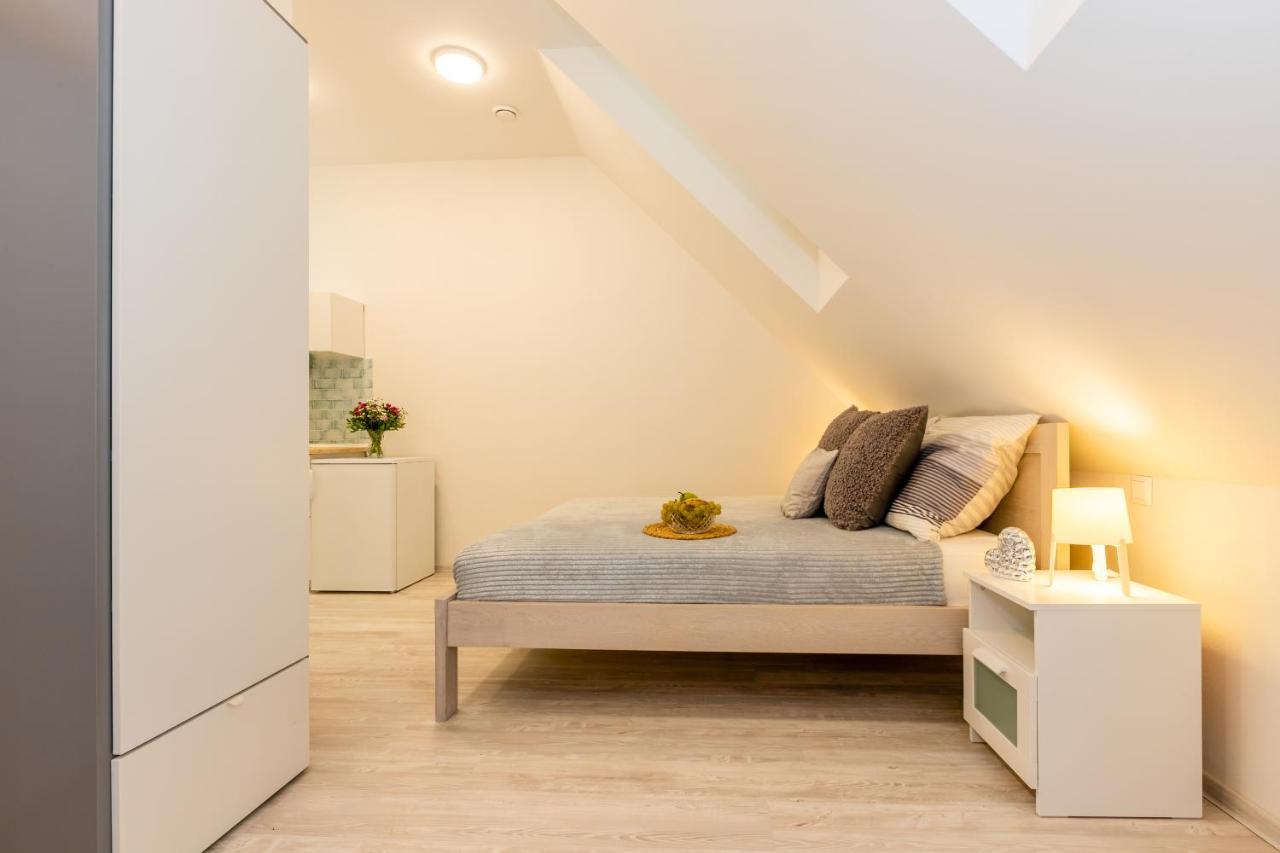 Apartmany Jedovary Trhové Sviny 外观 照片